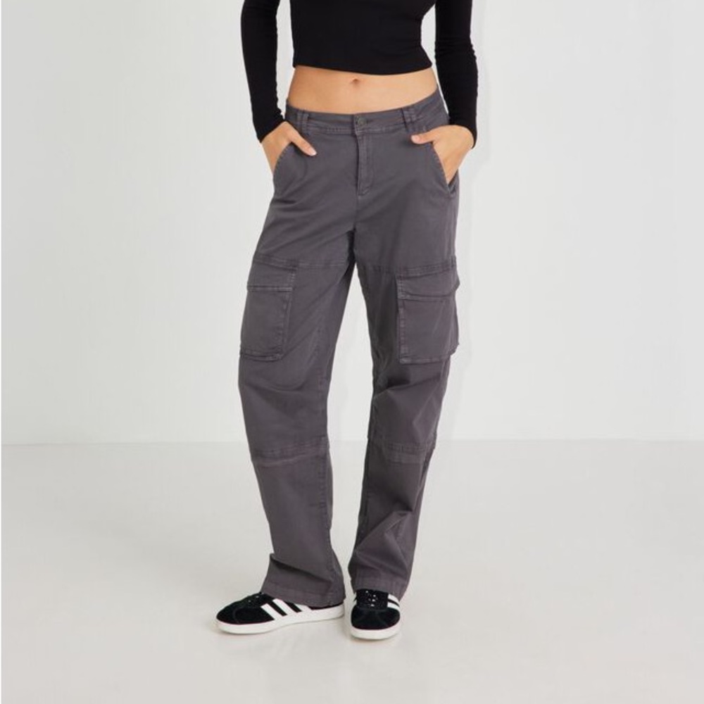 NWT Garage Remi Straight Cargo Pants in Forged Iron Gray